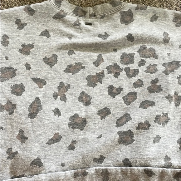 O'Neill Cozy Gray Sweatshirt - Picture 4 of 5